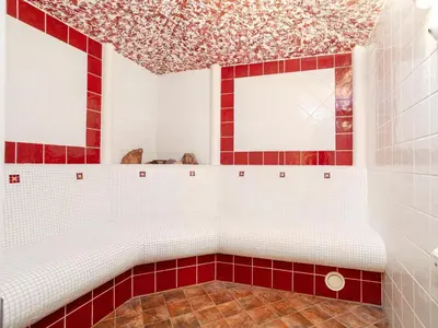 Ein Badezimmer in der Unterkunft Landhaus Marchfeld Top 4 Top 5
