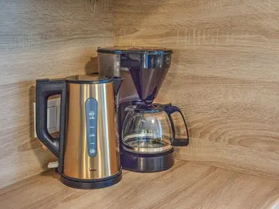 Kaffee-/Teezubehör in der Unterkunft Ski-in, ski-out Brunner Apartment, Wildschönau