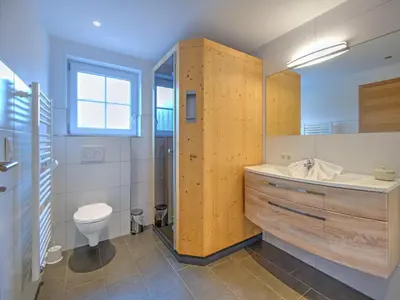 Ein Badezimmer in der Unterkunft Wildschönau Alpine Ski Brunner Apartment