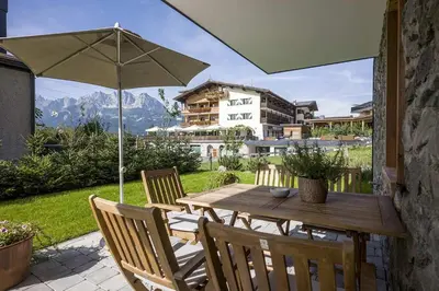 Ein allgemeiner Bergblick oder ein Berglick von der Ferienwohnung aus