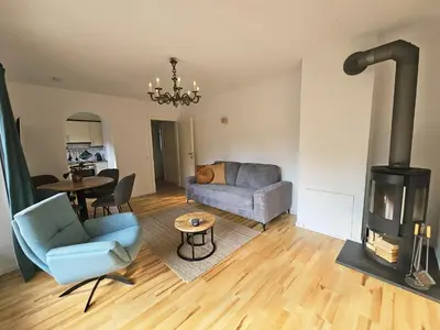 Ein Sitzbereich in der Unterkunft Almrose Zauber by Alpenchalet Almrose