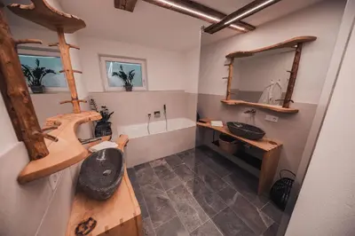 Ein Badezimmer in der Unterkunft Buchegg Alm