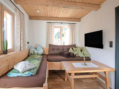 TV/Unterhaltungsangebot in der Unterkunft Cabin with sauna near Spieljoch Ski