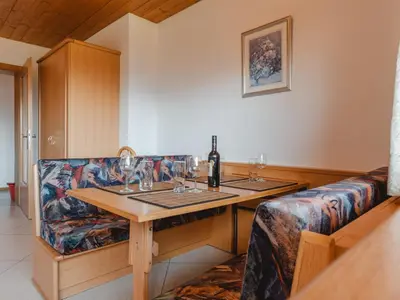 Ein Sitzbereich in der Unterkunft Apartment Voithofer-3 by Interhome