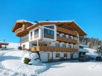 Apartment Berganger-2 by Interhome im Winter