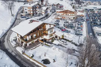 Zimmermanns - Alpine Living im Winter