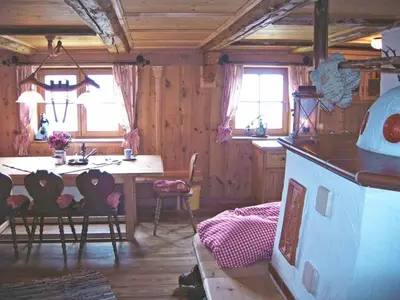Ein Sitzbereich in der Unterkunft Kohler Hütte