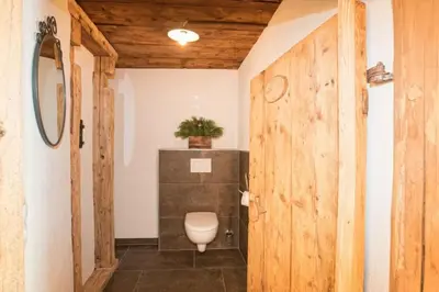 Ein Badezimmer in der Unterkunft Bergchalet Heidialm