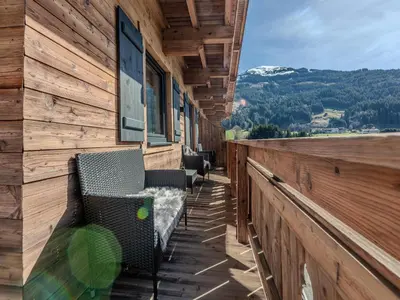 Ein allgemeiner Bergblick oder ein Berglick von der Ferienwohnung aus