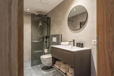 Ein Badezimmer in der Unterkunft Apart Huamatgfühl
