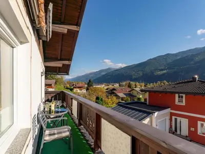 Ein allgemeiner Bergblick oder ein Berglick von der Ferienwohnung aus