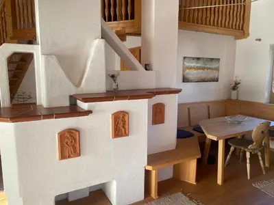 Ein Sitzbereich in der Unterkunft Ferienwohnung im Herzen Tirols
