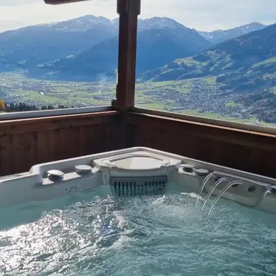 Ferienwohnung La Wurm mit privatem Whirlpool
