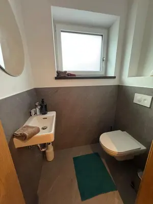 Ein Badezimmer in der Unterkunft Modern apartment near Zillertal