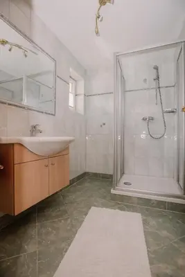 Ein Badezimmer in der Unterkunft Gasthof Haidbach