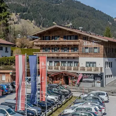 Holiday apartment directly on the ski slope