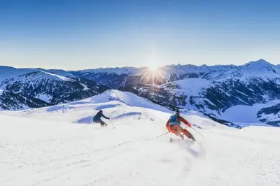 Dorfplatz Top 38 im Winter