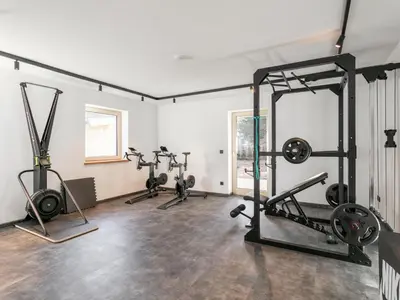 Das Fitnesscenter und/oder die Fitnesseinrichtungen in der Unterkunft Haus Tauernblick Top 2 und 3 und 4