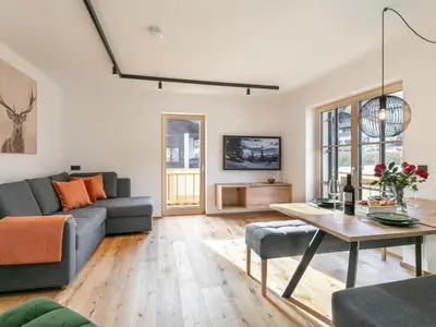 Ein Sitzbereich in der Unterkunft Haus Tauernblick Top 2 und 3 und 4