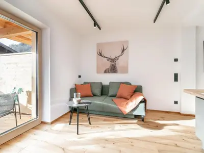 Ein Sitzbereich in der Unterkunft Haus Tauernblick Top 3 und 4