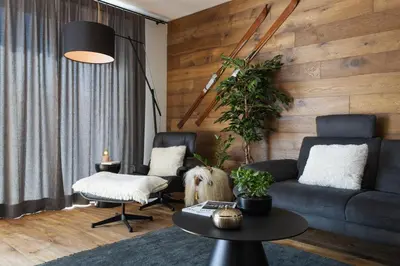 Ein Sitzbereich in der Unterkunft KitzSki Luxury Apartment ski-in ski-out accommodation