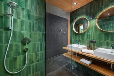 Ein Badezimmer in der Unterkunft bläkat