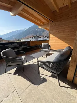 Ein allgemeiner Bergblick oder ein Berglick von der Ferienwohnung aus
