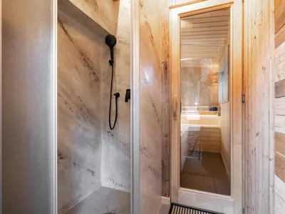 Ein Badezimmer in der Unterkunft Almversteck Hollersbach