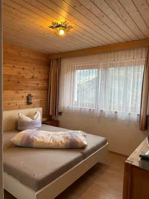 Ein Bett oder Betten in einem Zimmer der Unterkunft Gemütliche Wohnung mit voll ausgestatteter Küche