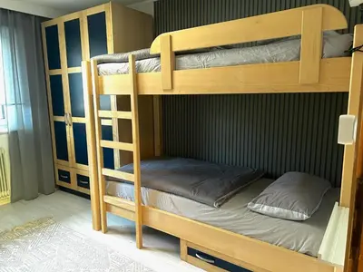Ein Bett oder Betten in einem Zimmer der Unterkunft Cozy holiday home with mountain views