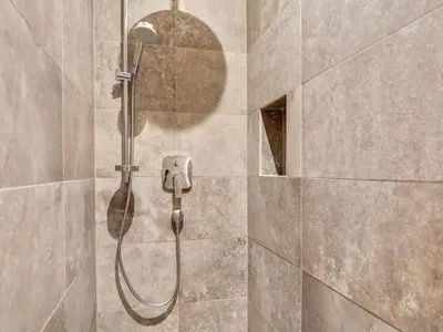 Ein Badezimmer in der Unterkunft Apartment in Wald near Zillertal Ski Arena