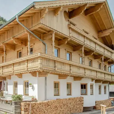 Apartment in Hainzenberg near Ski Slopes