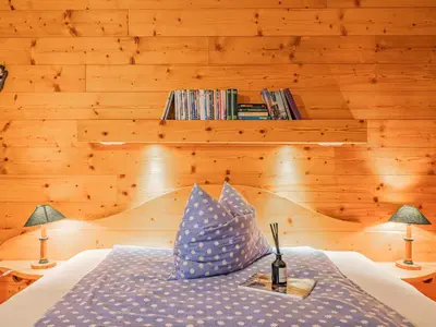 Ein Bett oder Betten in einem Zimmer der Unterkunft Haus David