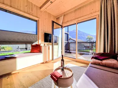 Ein allgemeiner Bergblick oder ein Berglick von der Ferienwohnung aus