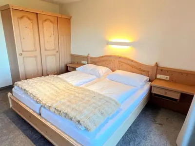 Ein Bett oder Betten in einem Zimmer der Unterkunft Apartment Hochfeld-3 by Interhome