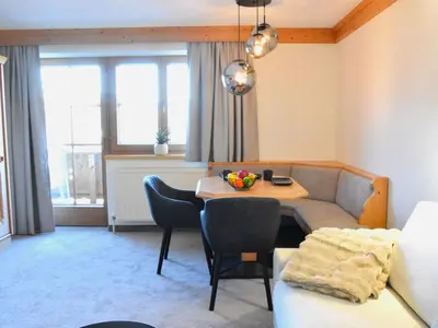 Ein Sitzbereich in der Unterkunft Apartment Hochfeld-3 by Interhome