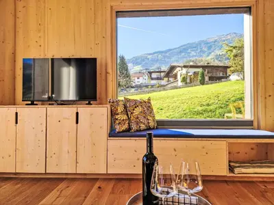 Ein allgemeiner Bergblick oder ein Berglick von der Ferienwohnung aus