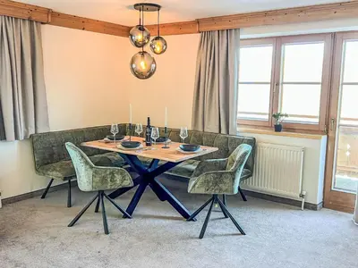 Ein Sitzbereich in der Unterkunft Apartment Hochfeld-4 by Interhome