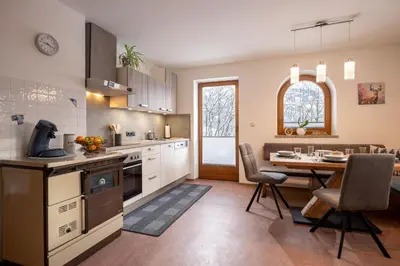 Küche/Küchenzeile in der Unterkunft Ferienwohnung am Penningberg
