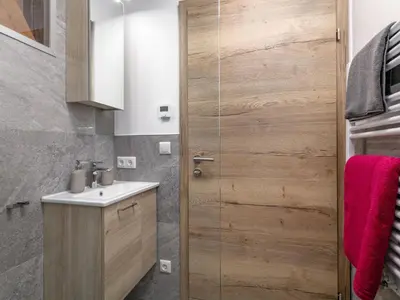 Ein Badezimmer in der Unterkunft Tennerhof Apartments Top 1 2 3