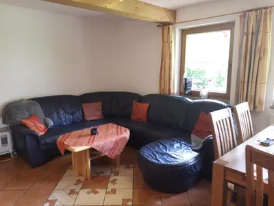 Ein Sitzbereich in der Unterkunft Haus Sonnenschein