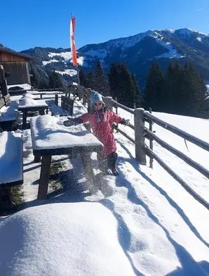 Ferienhütte Alpenherz im Winter