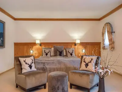 Grundriss der Unterkunft Elegant Chalet near Slopes & Village