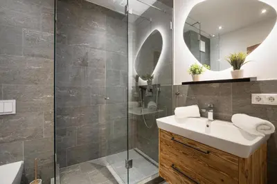 Ein Badezimmer in der Unterkunft House4U