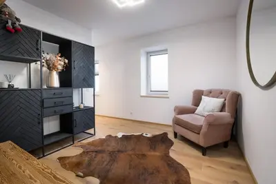 Ein Sitzbereich in der Unterkunft House4U
