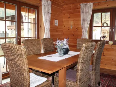 Ein Sitzbereich in der Unterkunft Holiday Home Haus Barbara in Aschau im Zillertal by Interhome