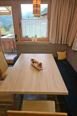 Ein Sitzbereich in der Unterkunft Apartment Kröller by Interhome