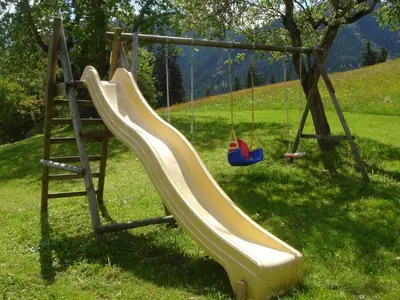 Ein Kinderspielbereich in der Unterkunft Holiday Home mit Panoramaterrasse in Fügenberg by Interhome