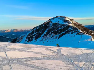Ein allgemeiner Bergblick oder ein Berglick von der Ferienwohnung aus