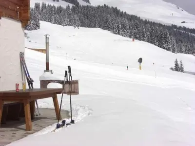 Holiday Home Wallegg-Lodge in Saalbach-Hinterglemm by Interhome im Winter